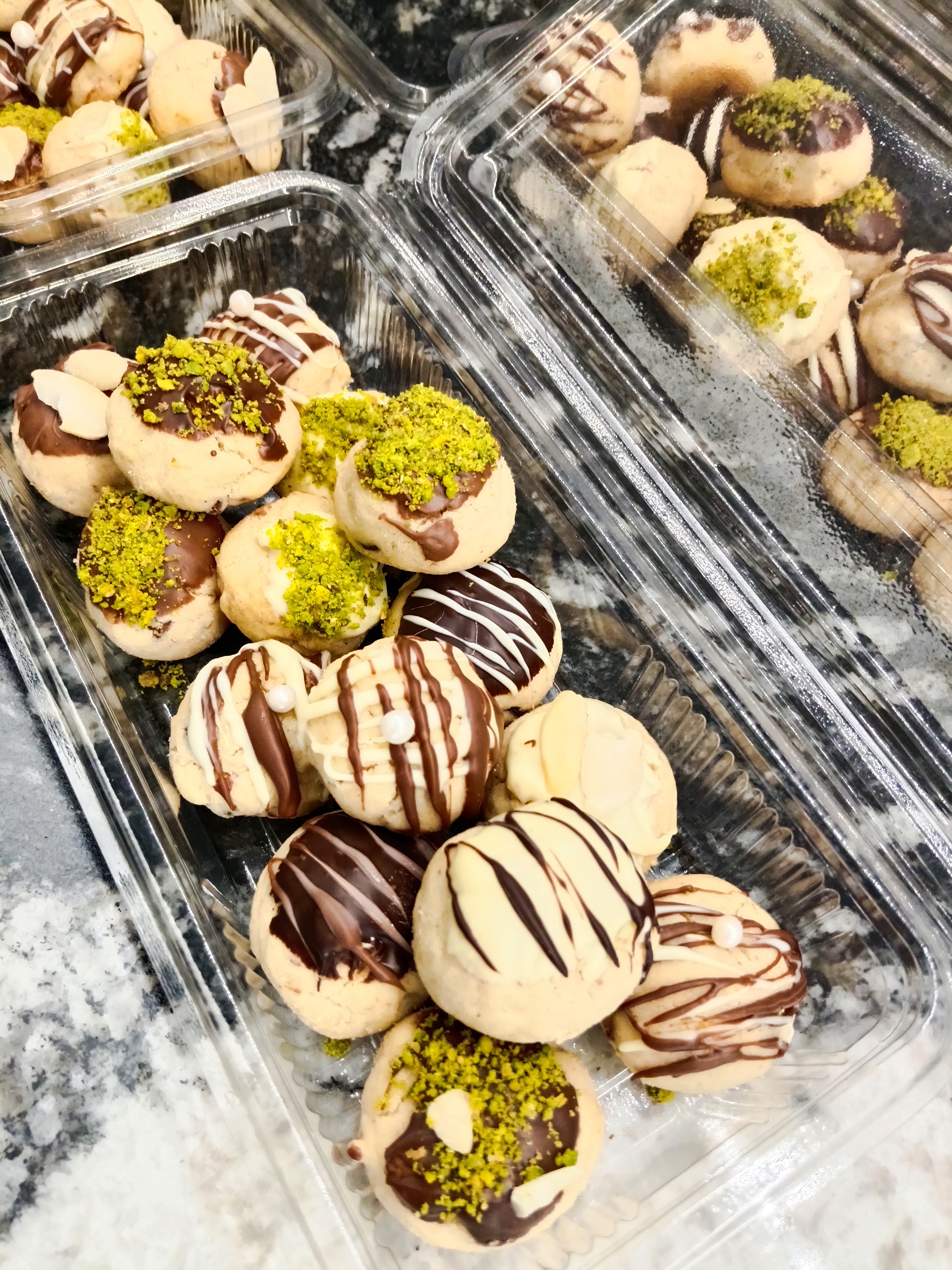 Kahve yanı kurabiyesi